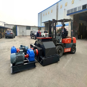 2PG800X600對輥破碎機發貨圖（tú）片（piàn）_發往重慶（qìng）_鵝卵石製砂（shā）