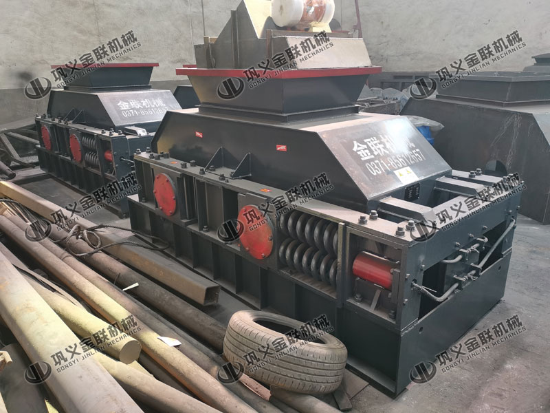 小型雙輥破碎機哪個廠（chǎng）家價格優惠，有哪些（xiē）優（yōu）勢推薦？