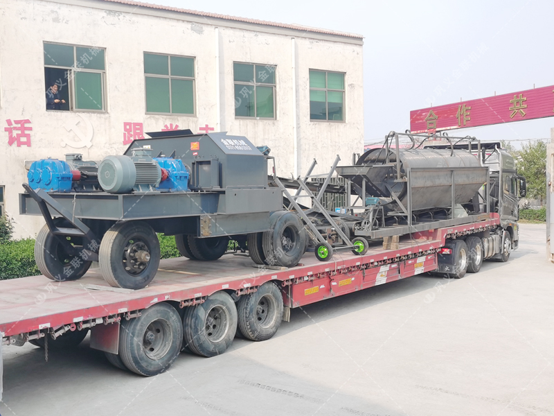 1200x800型移動式對輥破碎機（jī） 大型破碎機發貨圖片