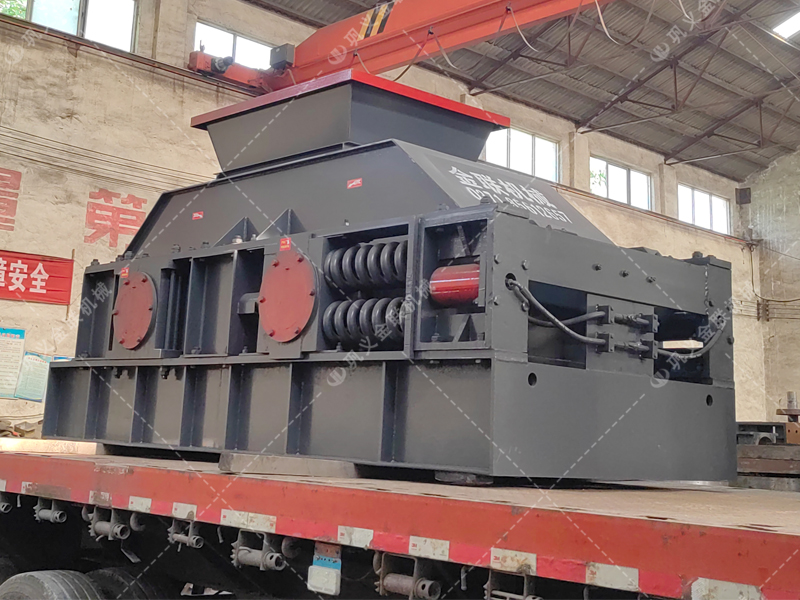 1200x800大型河卵（luǎn）石破碎（suì）機設備發貨圖片