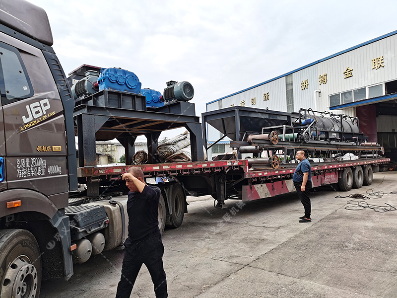 2PG800X600對輥破碎機發貨圖片_發往廣東廣州_破(pò)碎鈣石 2PG800X600對輥(gǔn)破碎機發貨圖片_發往廣東廣州_破碎鈣石
