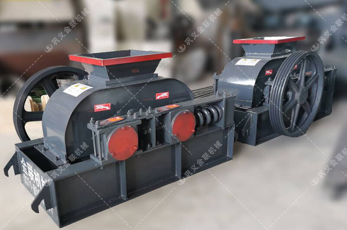 對輥破碎機|對輥破碎機價格|小型對輥式破碎機圖片/視頻/型號參（cān）數（shù）